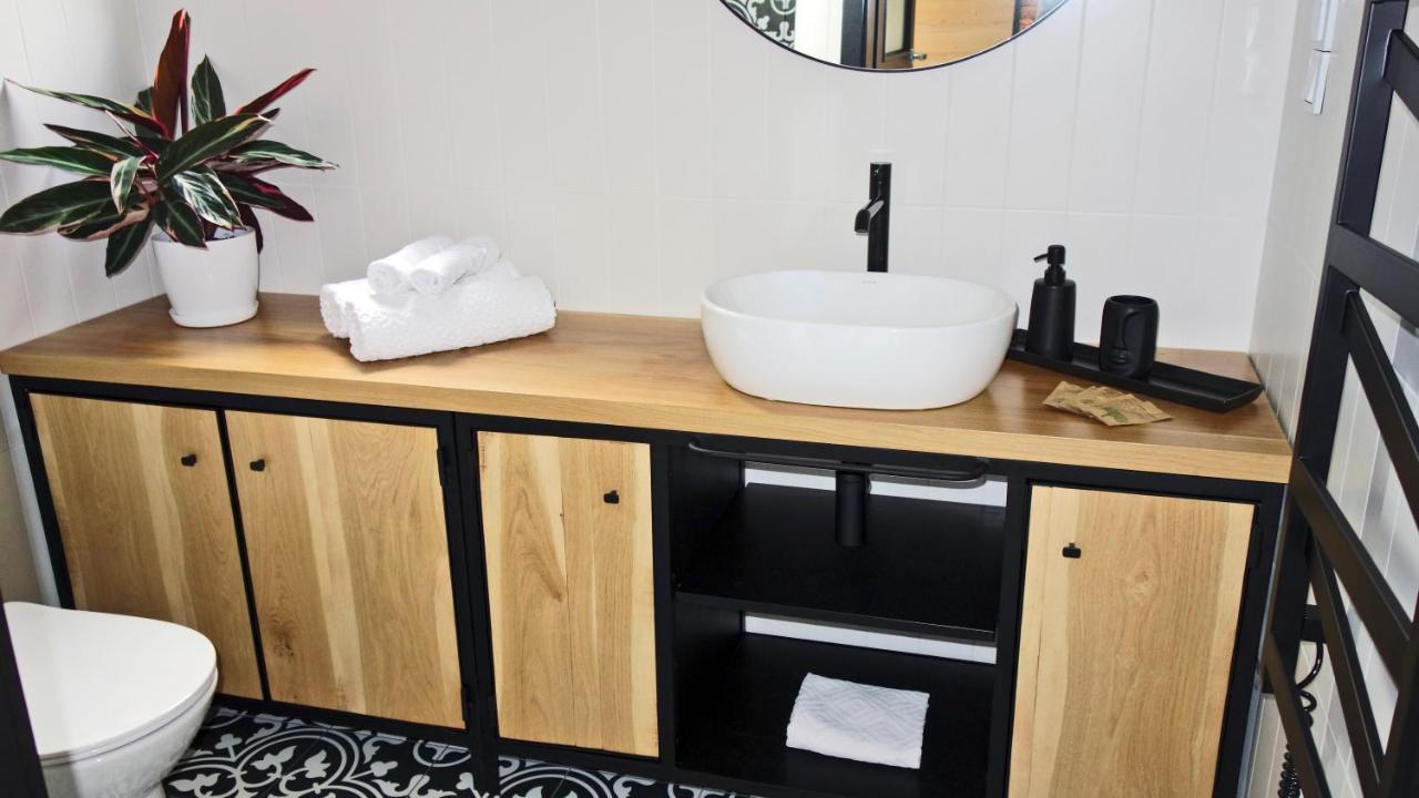 Dzikie Lisko - Apartament Z Tarasem เลสโก ภายนอก รูปภาพ